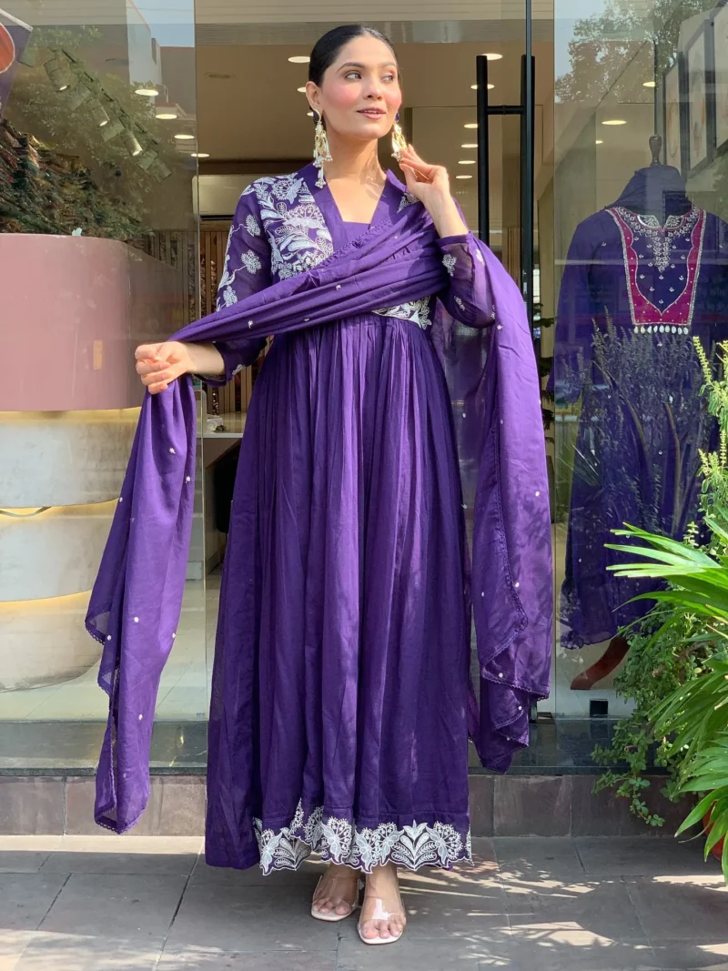 Premium Roman Heavy Embroidered Kurta Set With Dupatta - Default