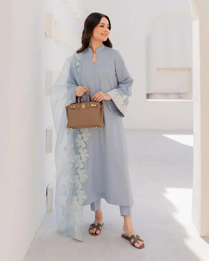 Chanderi Silk Embroidery Kurta Set With Dupatta - Gray