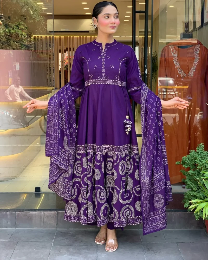Muslin Cotton Embroidered With Hand Printed And Tassels Kurta Set With Dupatta - Default