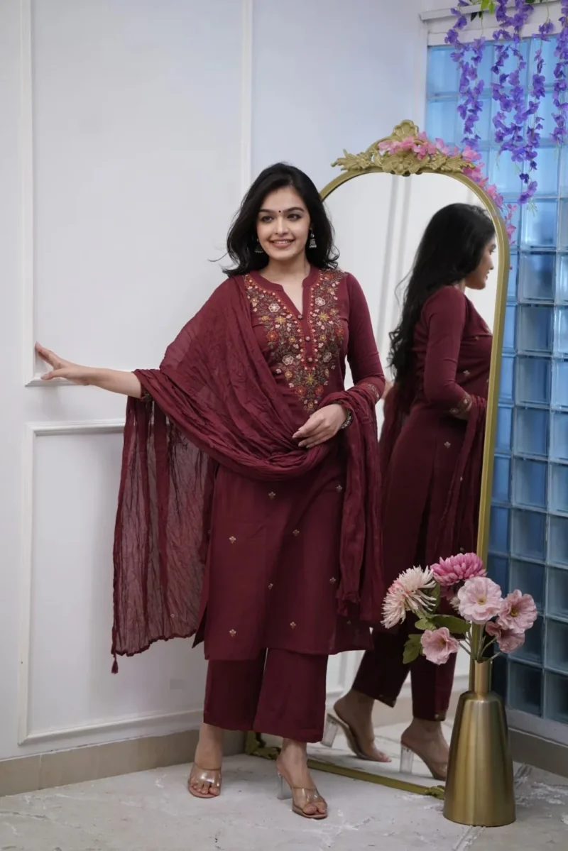 Kurta Set With Dupatta - Maroon