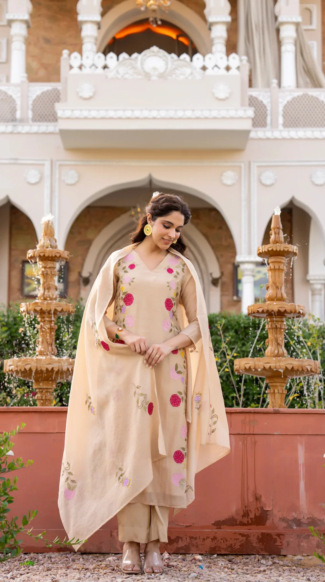 Chanderi Print Kurta Set With Dupatta - Cream