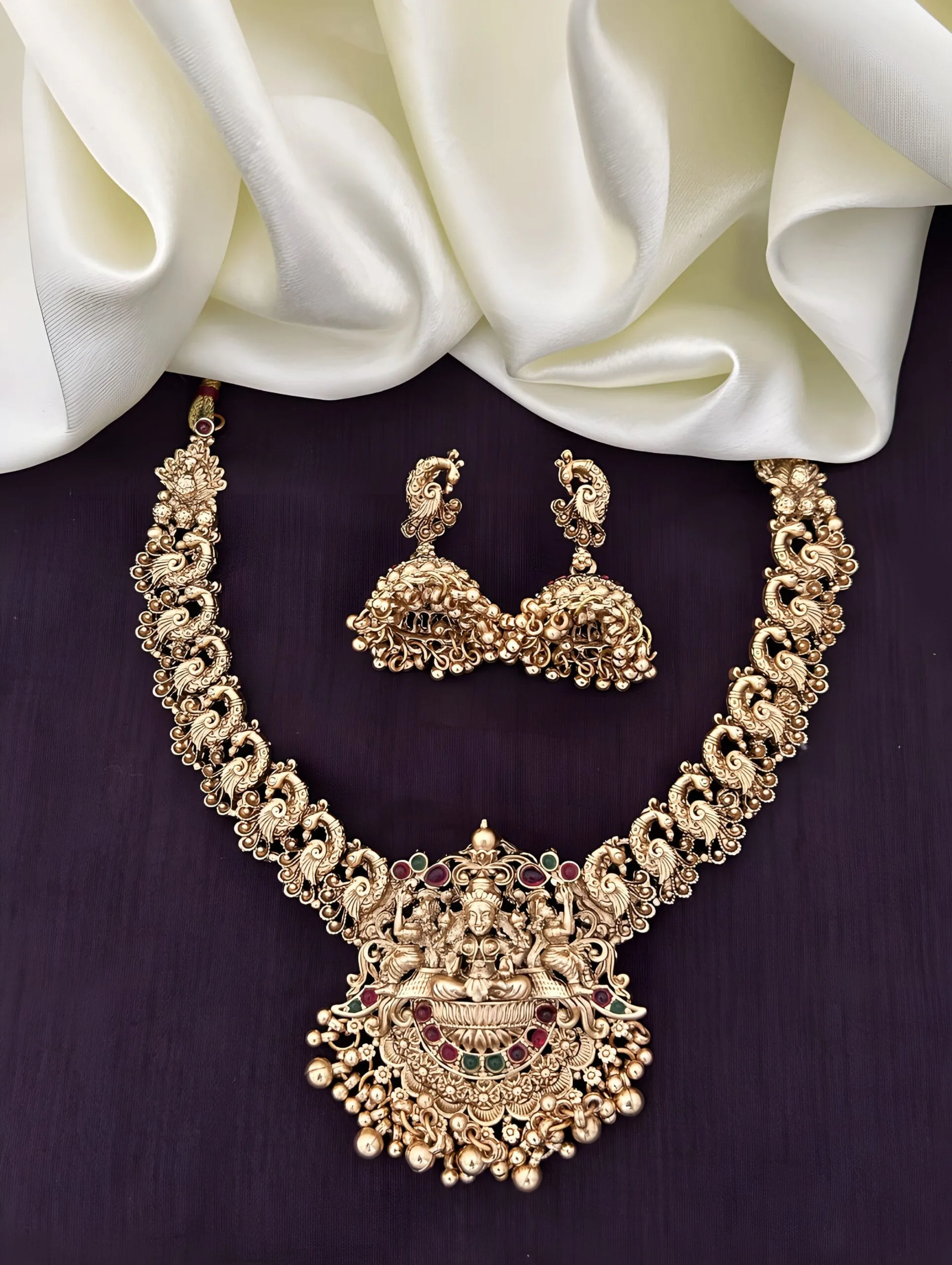 Traditional Temple Jewellery Necklace Set for Women