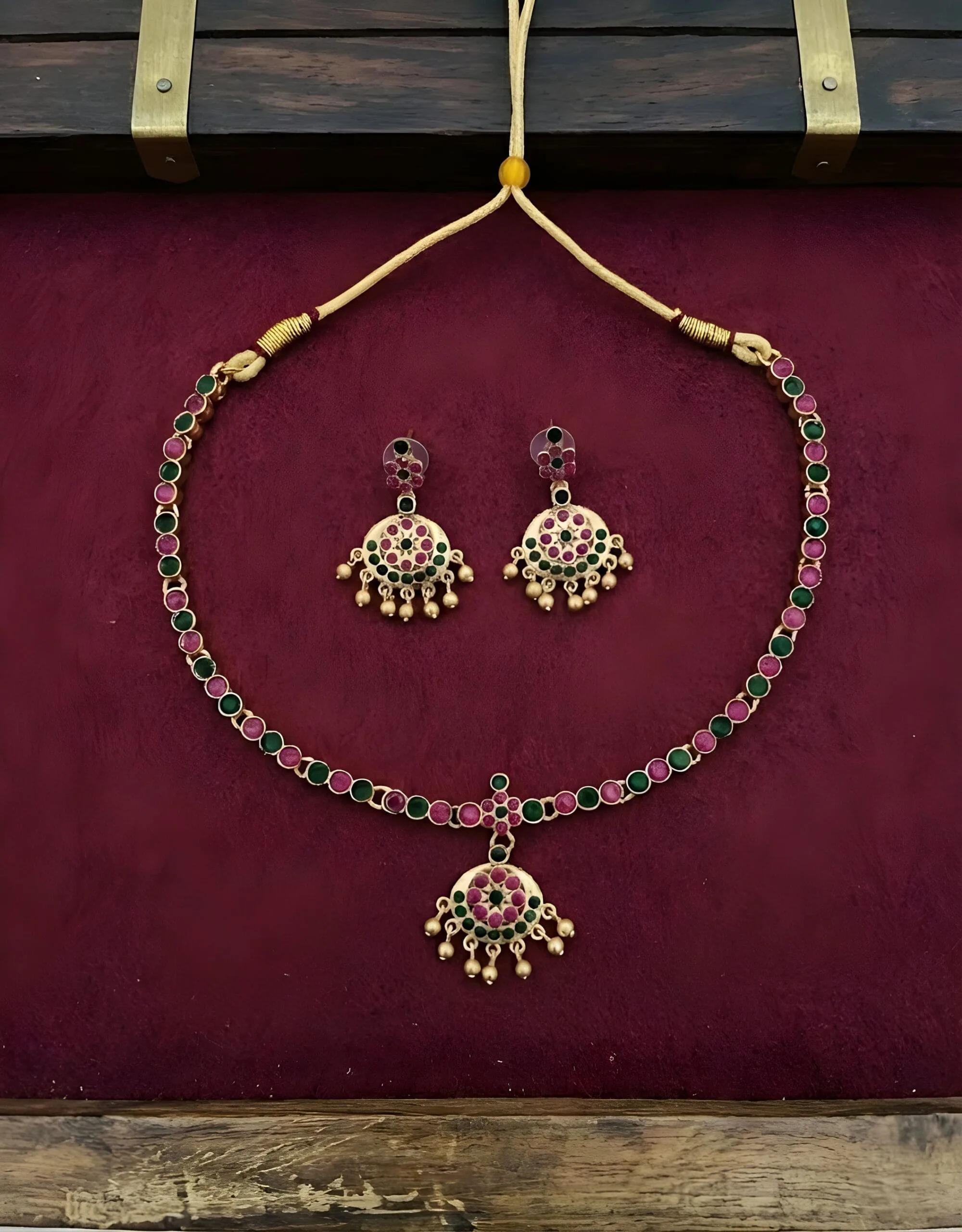 Traditional Green Pink Stone Necklace Set for Women
